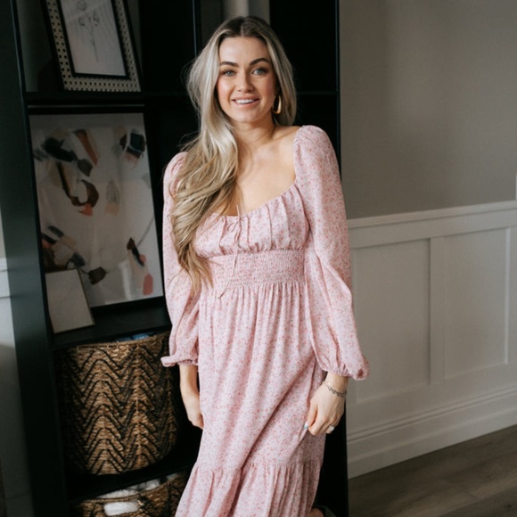Clad & Cloth Dresses & Skirts - The Lindsay Square Neck Dress